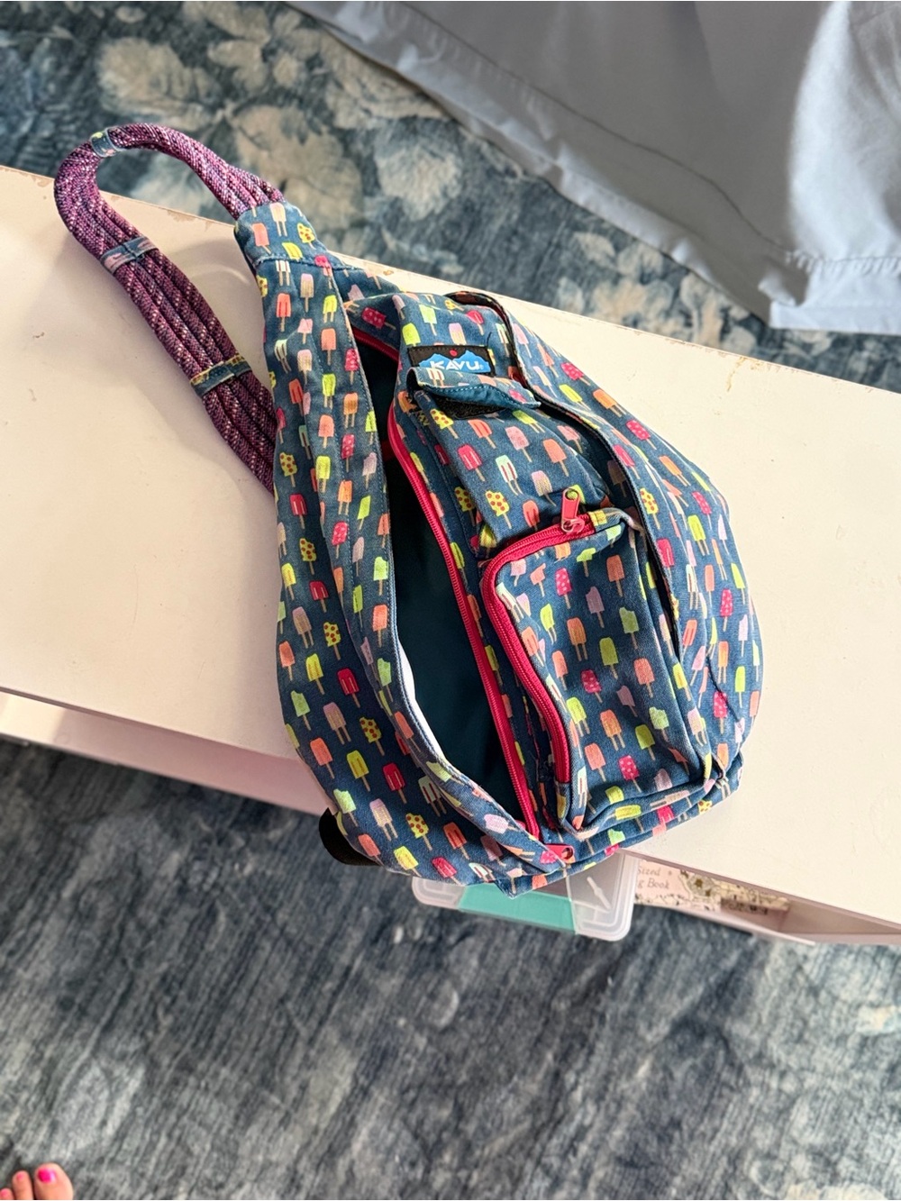 Kavu Crossbody Sling Bag - blue
